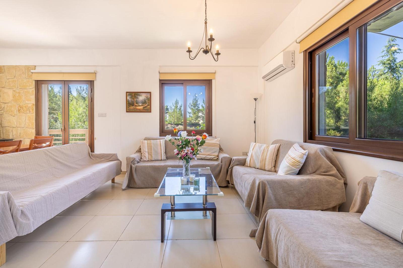 The River House Trimiklini Exterior photo