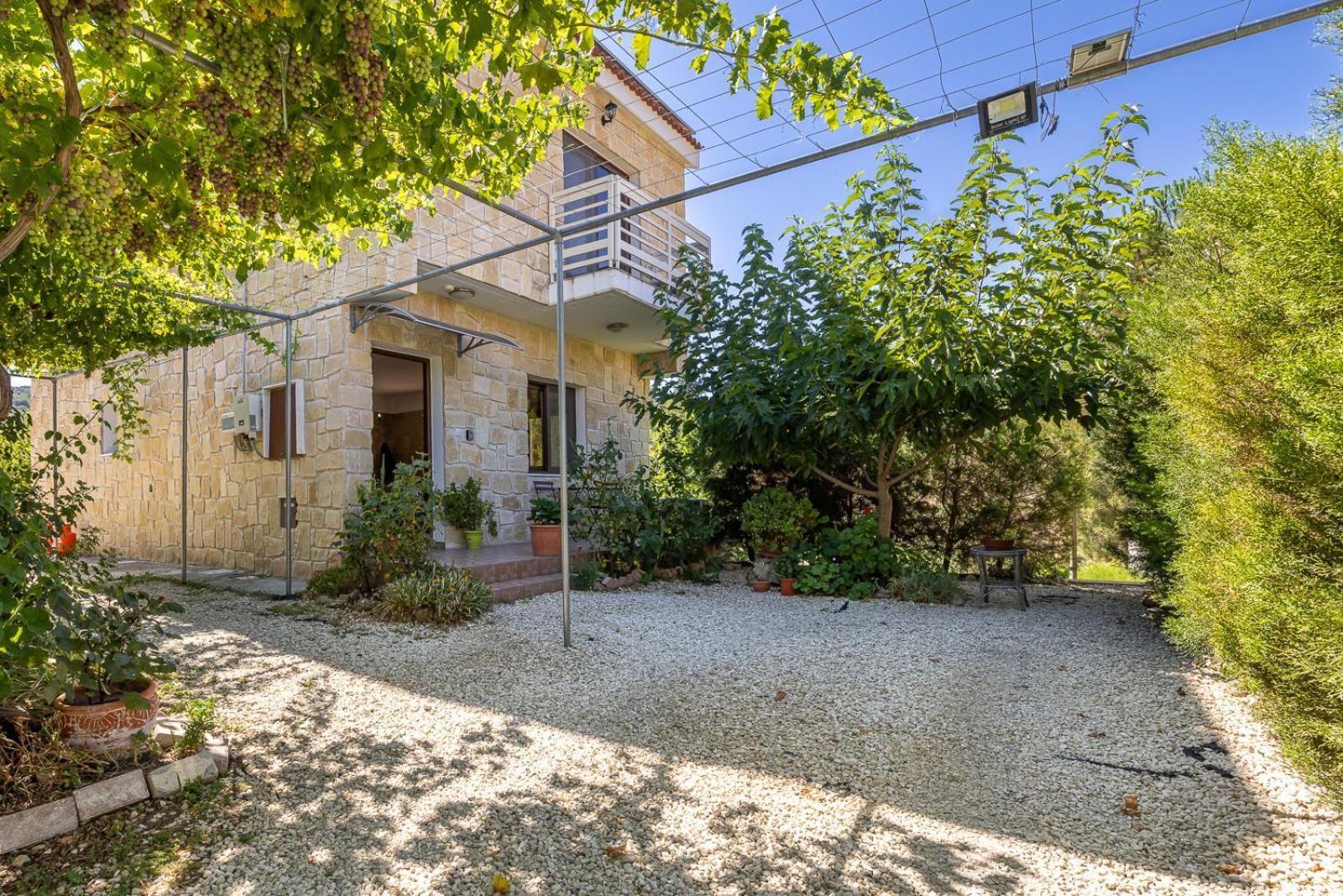 The River House Trimiklini Exterior photo